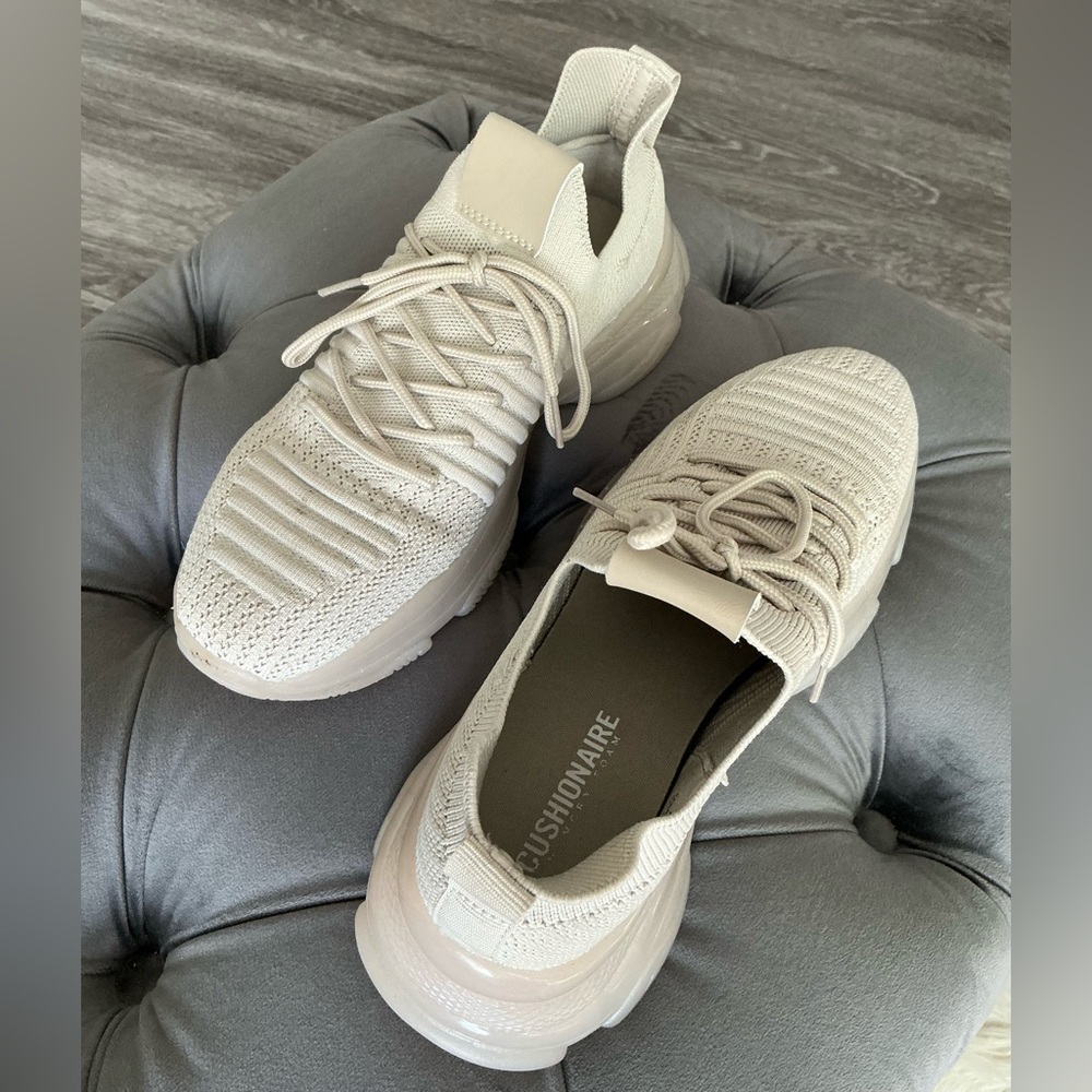 Cushionaire Beige Knit Sneakers